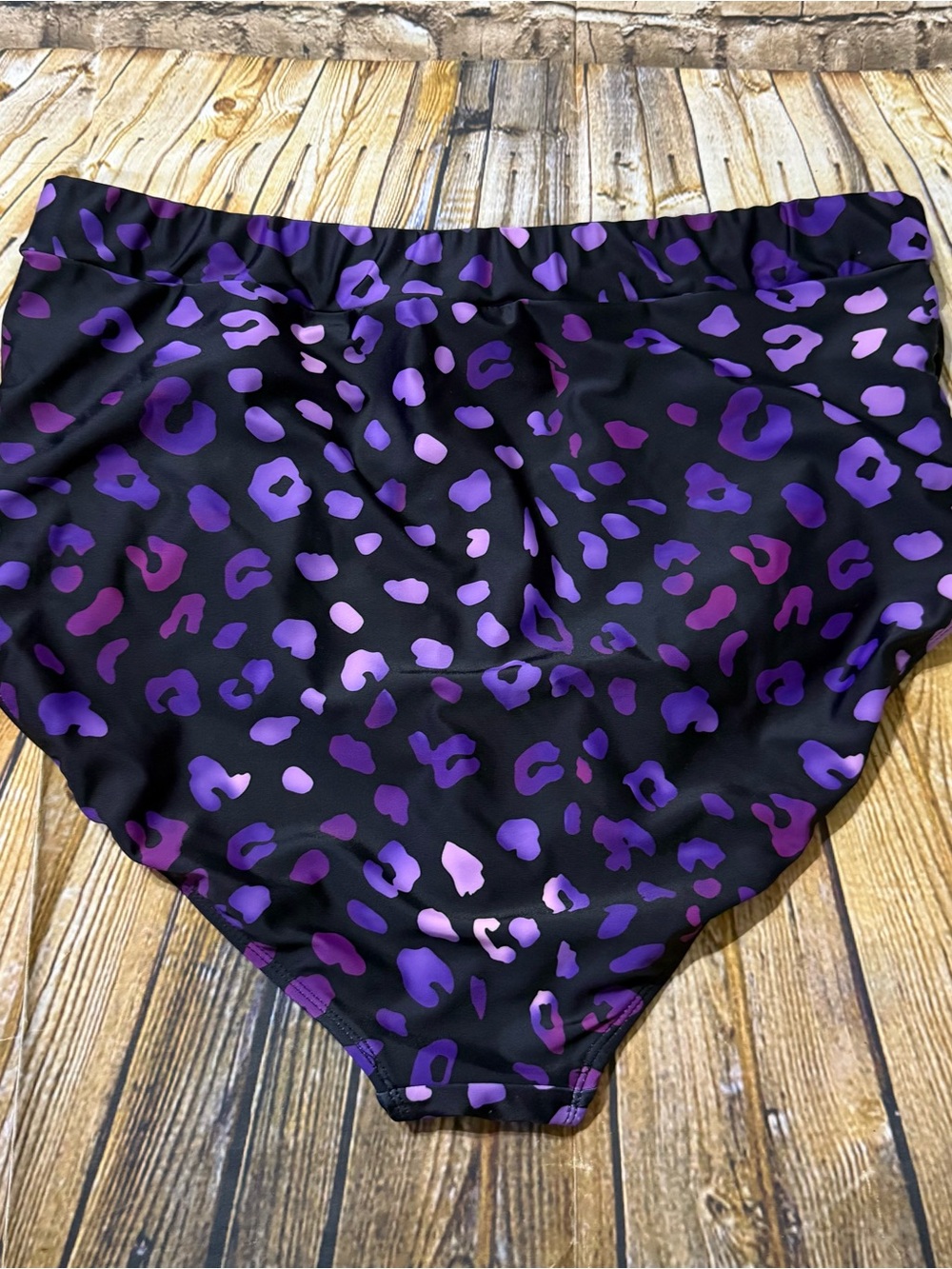 Bloom Chic Womens 18/20 Purple Black Leopard Cross Back Bikini Set 2 Piece Swim - Picture 4 of 7